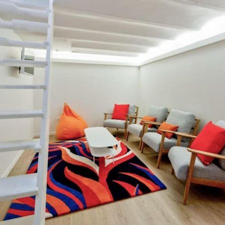 Cozy 2 Bedroom Apartment In Paris Exterior photo